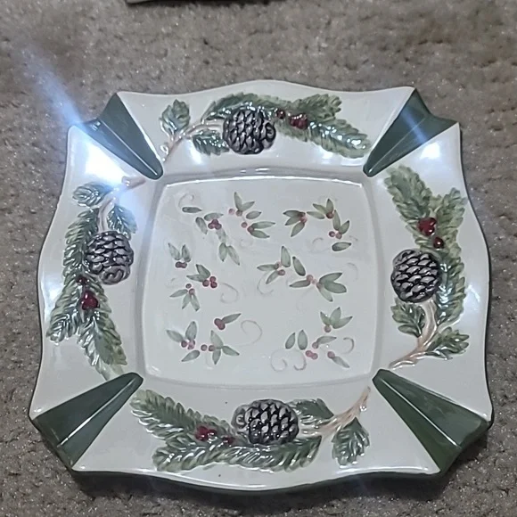 Yankee Candle Holder Holiday Set - Picture 3 of 8